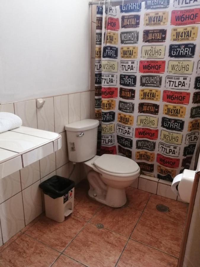 Hostal Boulevard نازكا المظهر الخارجي الصورة
