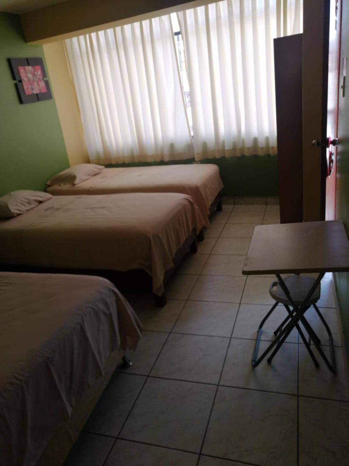 Hostal Boulevard نازكا المظهر الخارجي الصورة