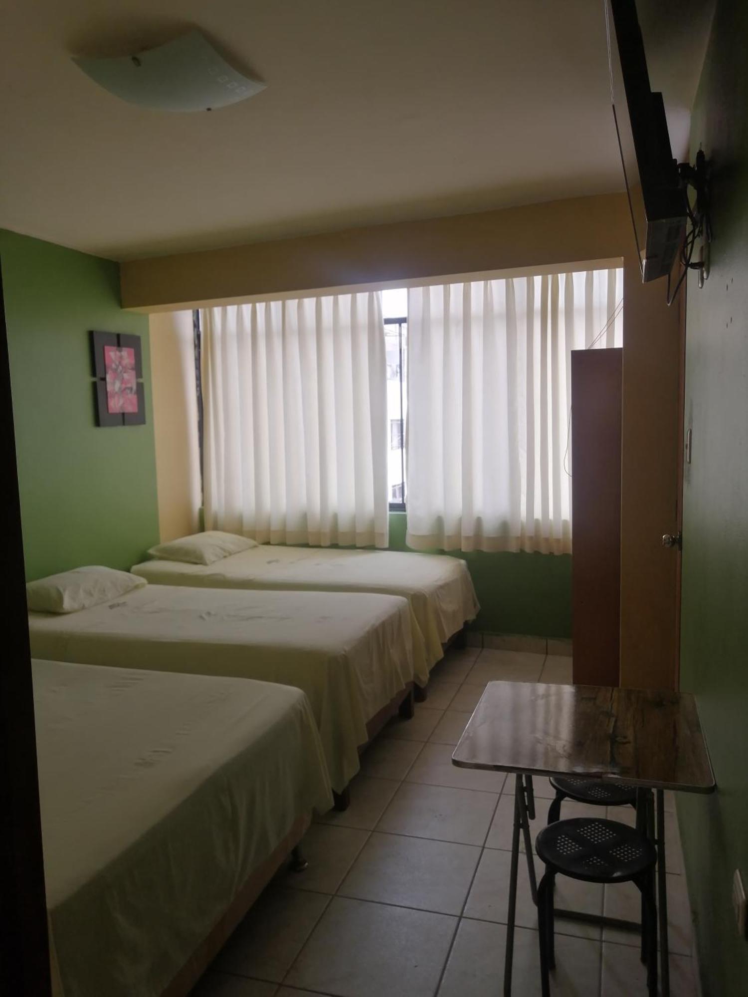 Hostal Boulevard نازكا المظهر الخارجي الصورة