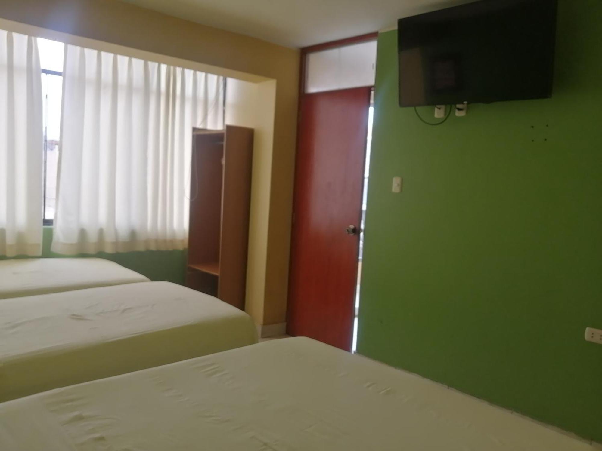 Hostal Boulevard نازكا المظهر الخارجي الصورة
