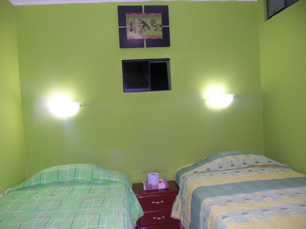 Hostal Boulevard نازكا الغرفة الصورة