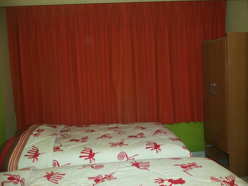 Hostal Boulevard نازكا المظهر الخارجي الصورة