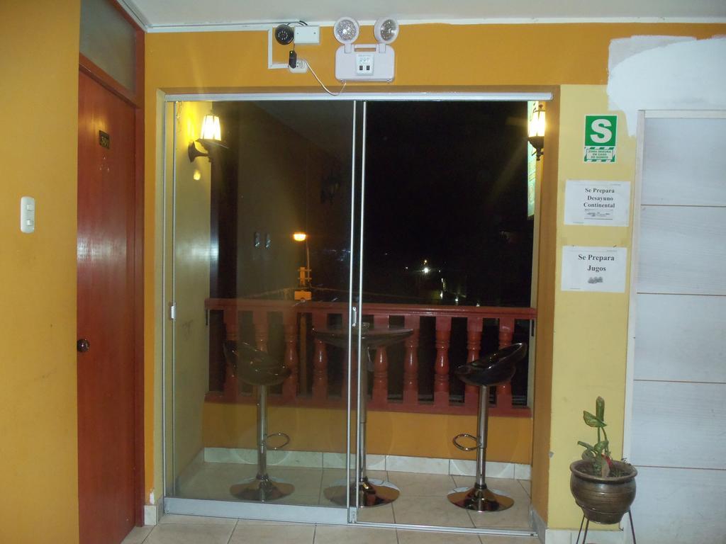 Hostal Boulevard نازكا المظهر الخارجي الصورة