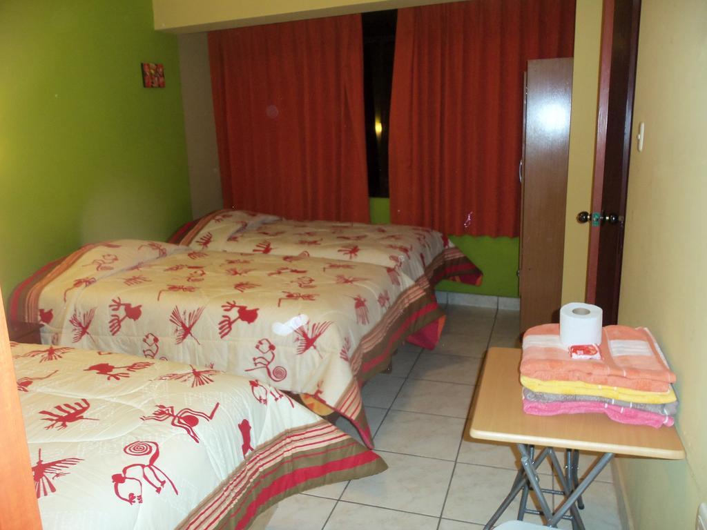 Hostal Boulevard نازكا الغرفة الصورة