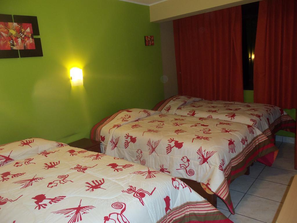 Hostal Boulevard نازكا الغرفة الصورة