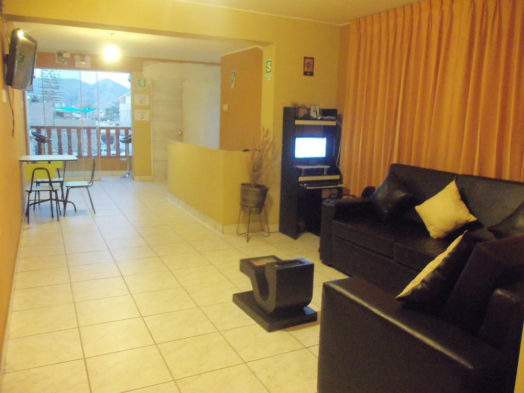 Hostal Boulevard نازكا المظهر الخارجي الصورة